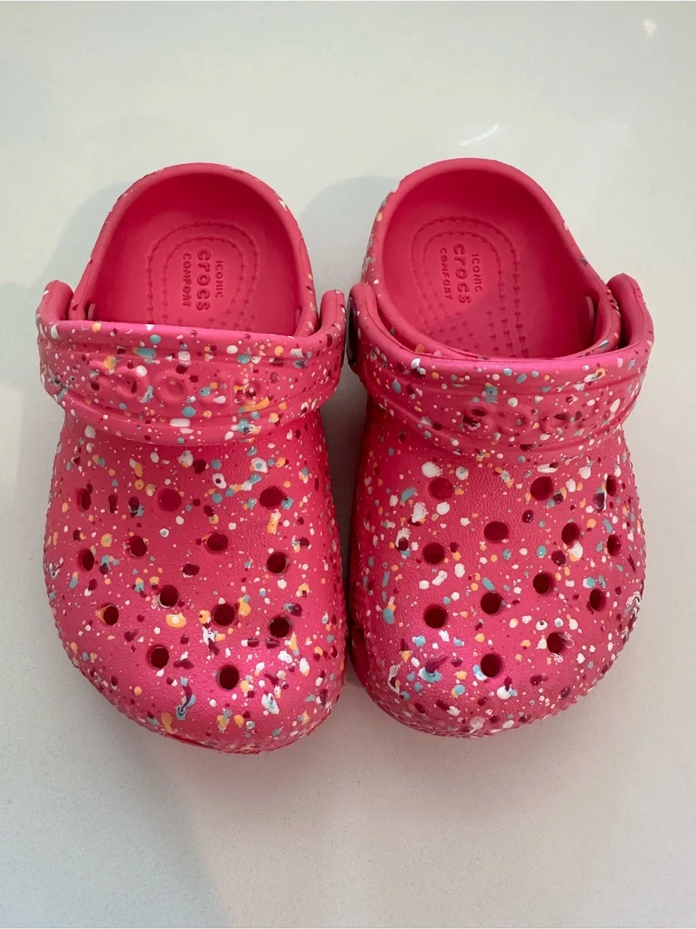 Crocs Kids' Classic Clog Size 6C - Pink Confetti
